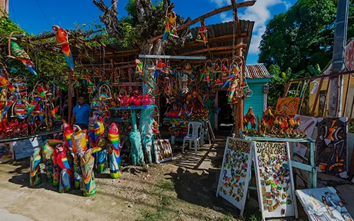 Local markets and crafts
